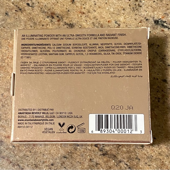 Anastasia Beverly Hills white iced out highlighter face makeup compact - Picture 7 of 10